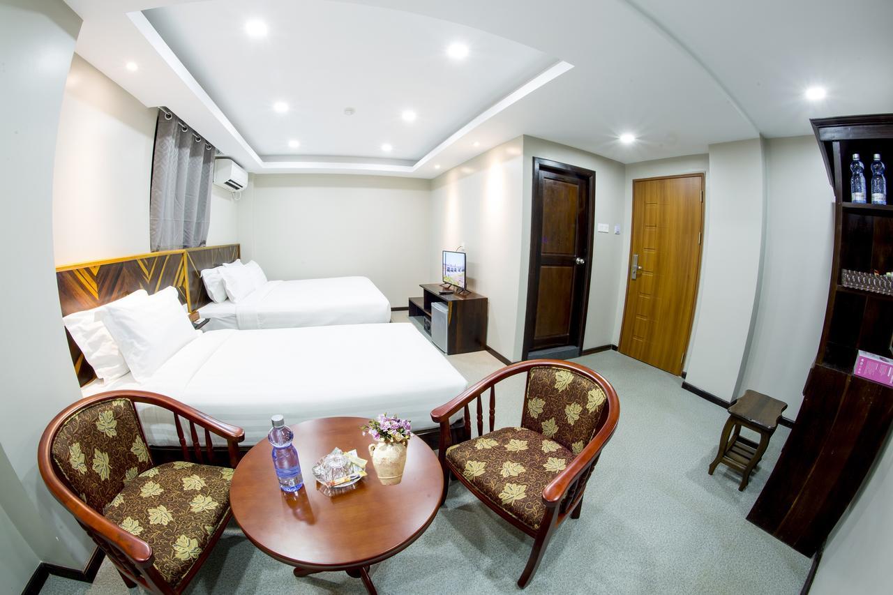 Tristar Hotel Yangon Dış mekan fotoğraf